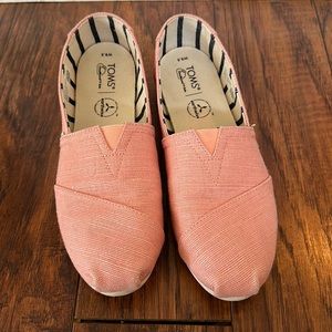 Toms Women’s Shoes 9.5W gently used